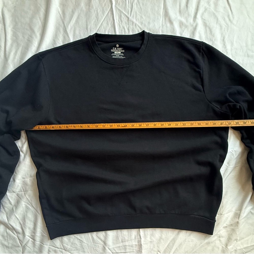 Men's Black Crewneck Sweater